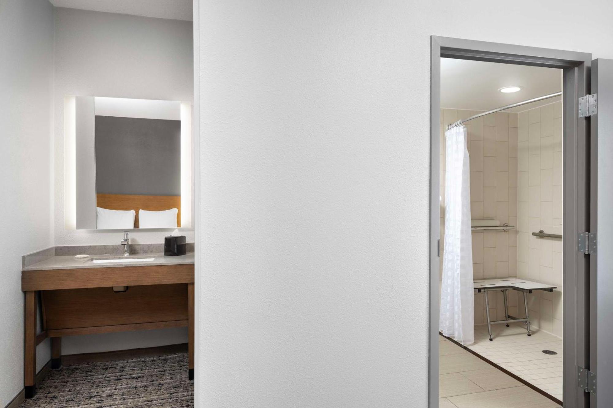 Hyatt Place Dallas North By The Galleria Addison Extérieur photo